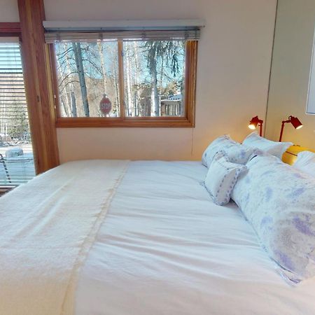 סנואומאס ווילג' Laurelwood Condominiums 105 חדר תמונה